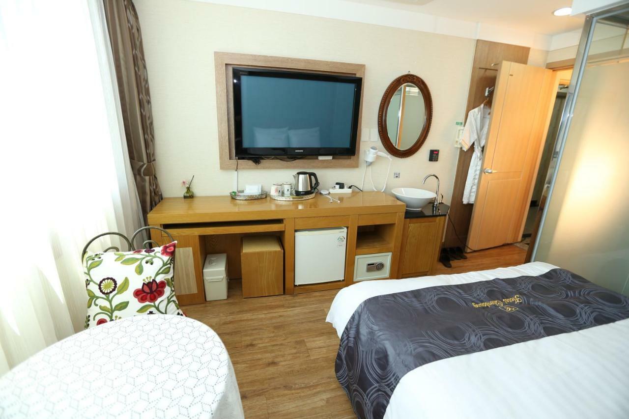 Incheon Prince Hotel エクステリア 写真
